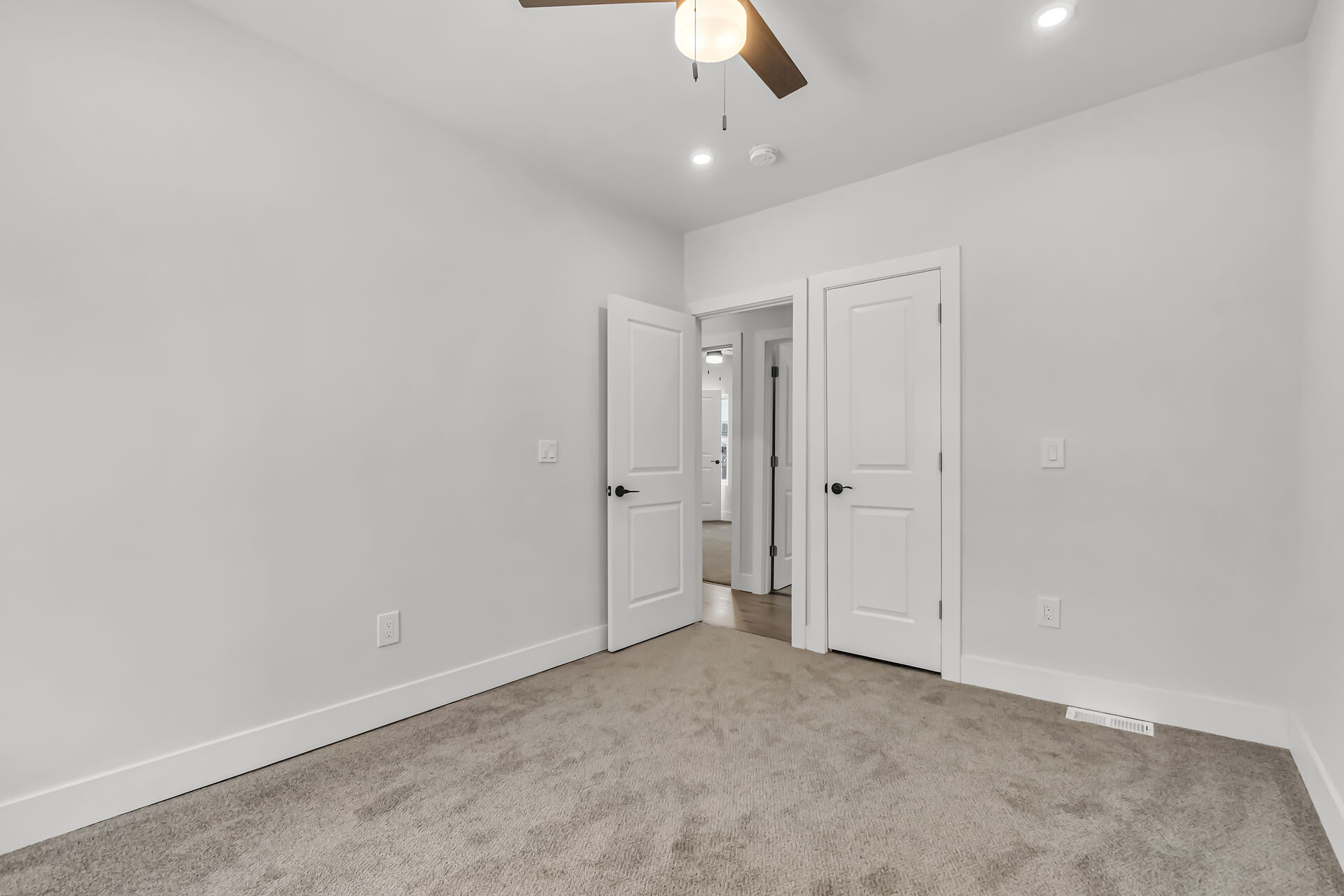 Bedroom 4 - door (left) and closet (right)